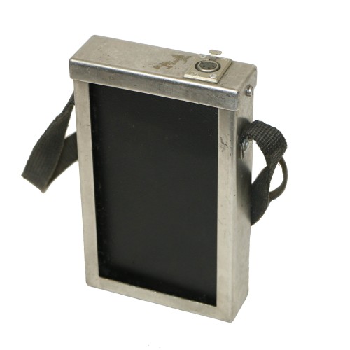 Caja de luz / visor portátil de negativos, metálico, ca. 1960s–80s